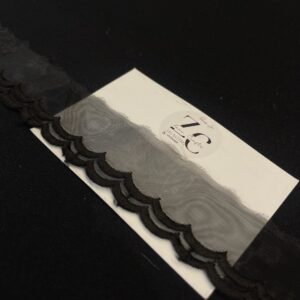 Scallop Lace Black 4.5 Meters.
