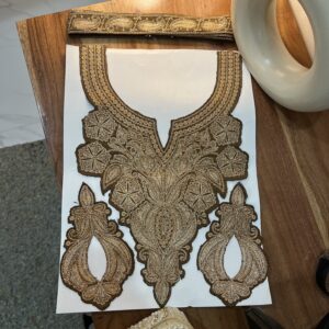 Bot Tilla Neck Set (Brown)