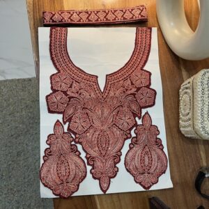 Bot Tilla Neck Set (Maroon)