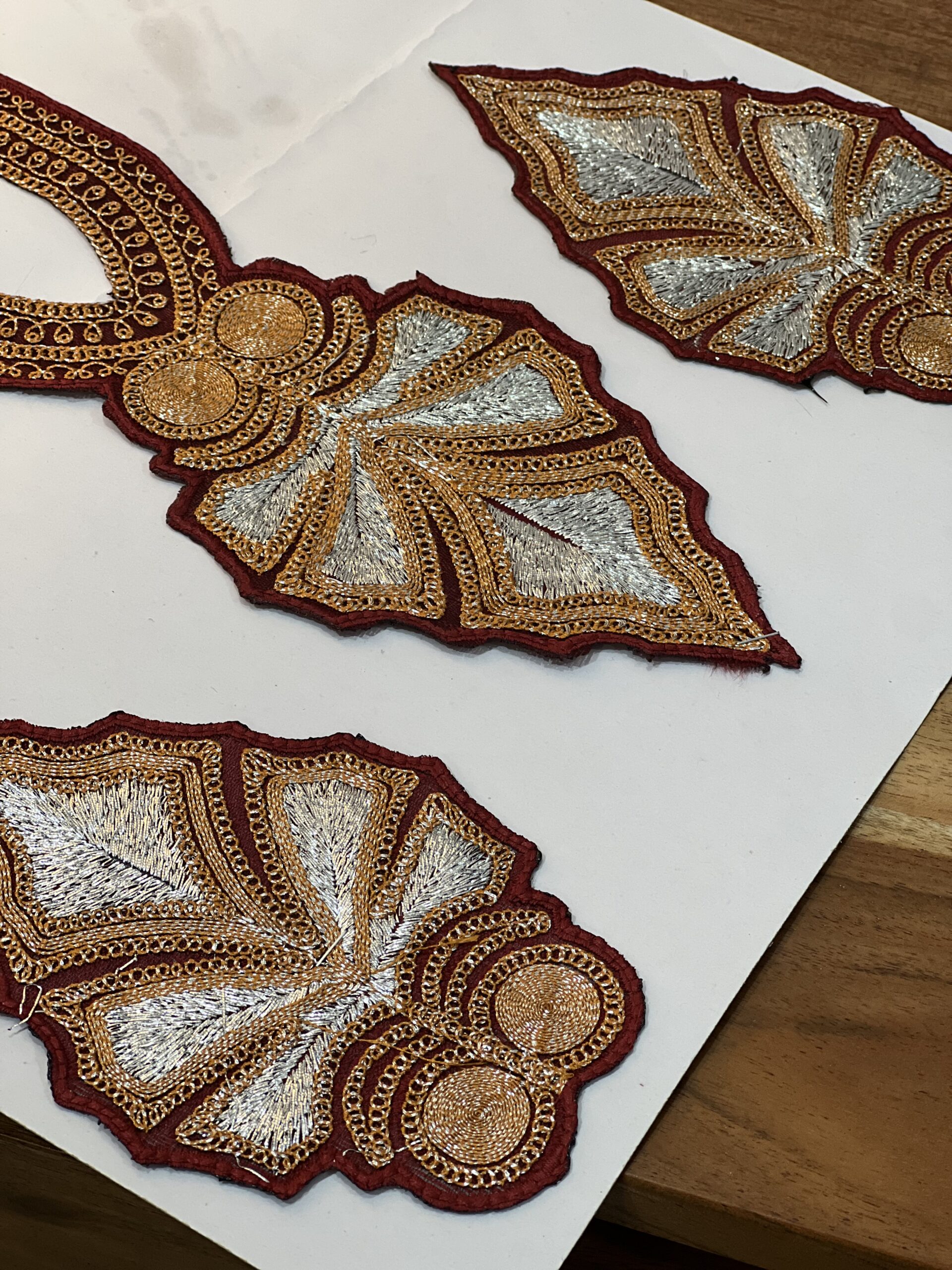 Pendle Bot Tilla Neck Set. - Image 2