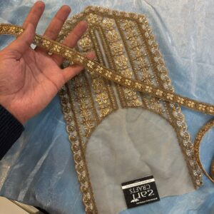 Cut Dana Neck with 2.5 meter Small Lace.